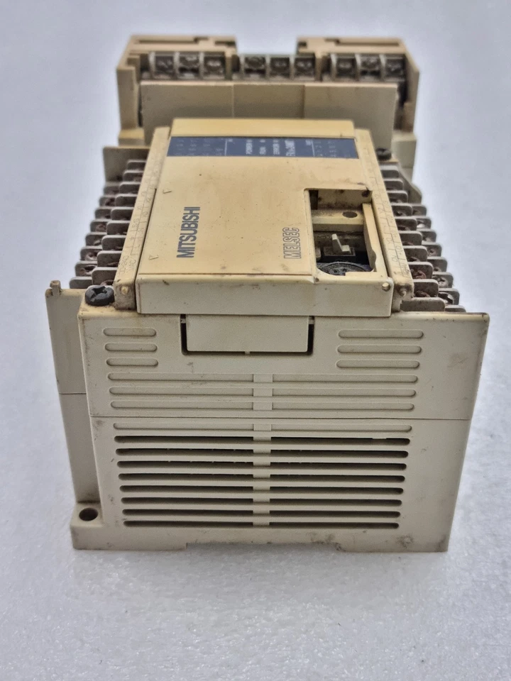 Mitsubishi FX1n-24MT-ESS/UL Programmable Controller With FX2n-1HC Module (Used)